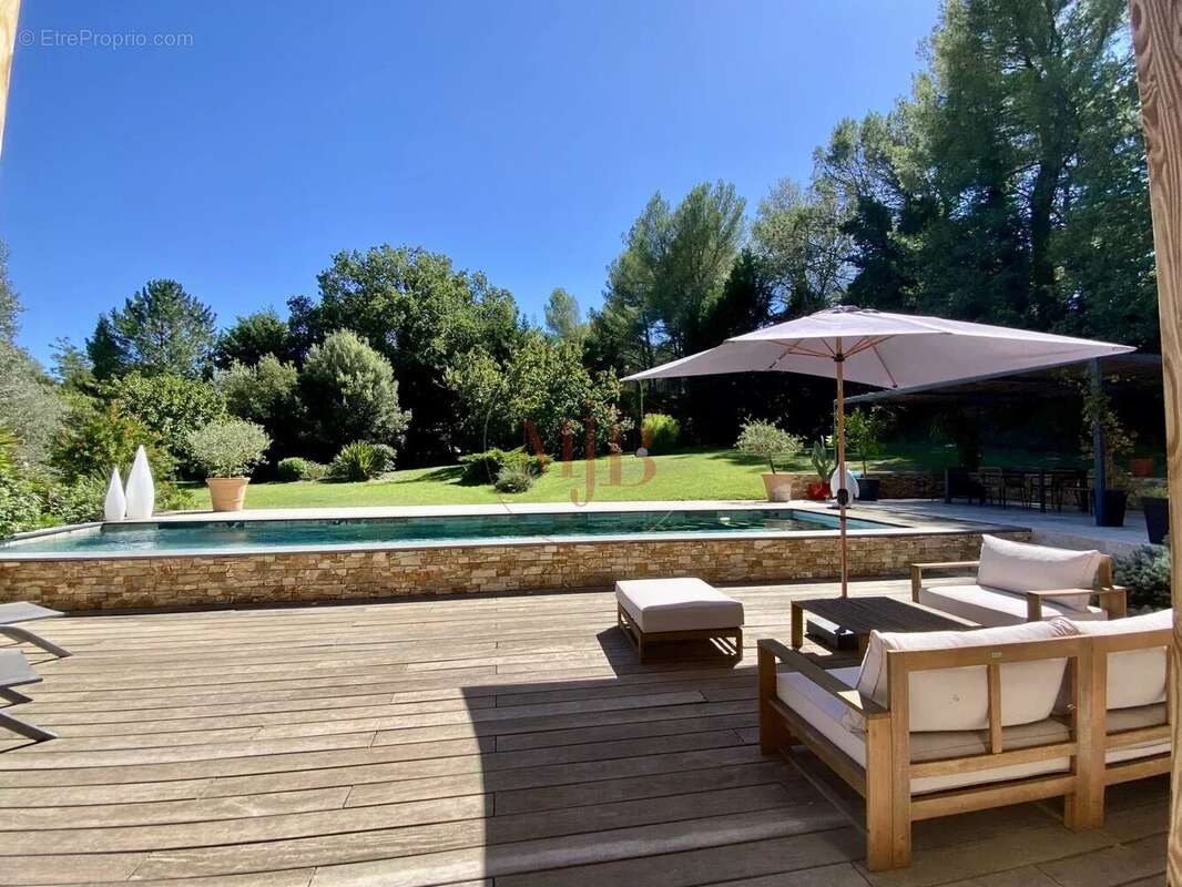 Maison à AIX-EN-PROVENCE