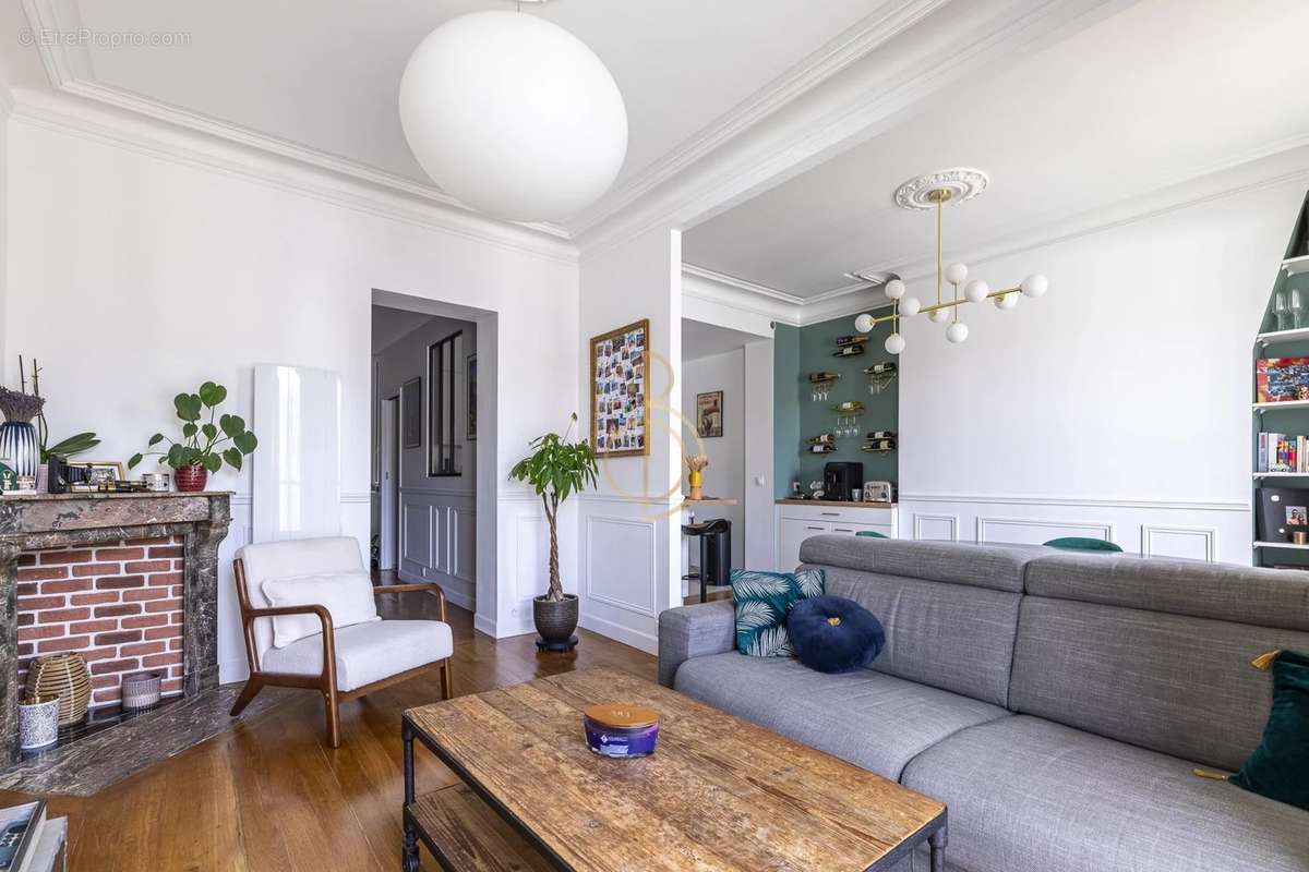 Appartement a louer paris-17e-arrondissement - 2 pièce(s) - 55 m2 - Surfyn