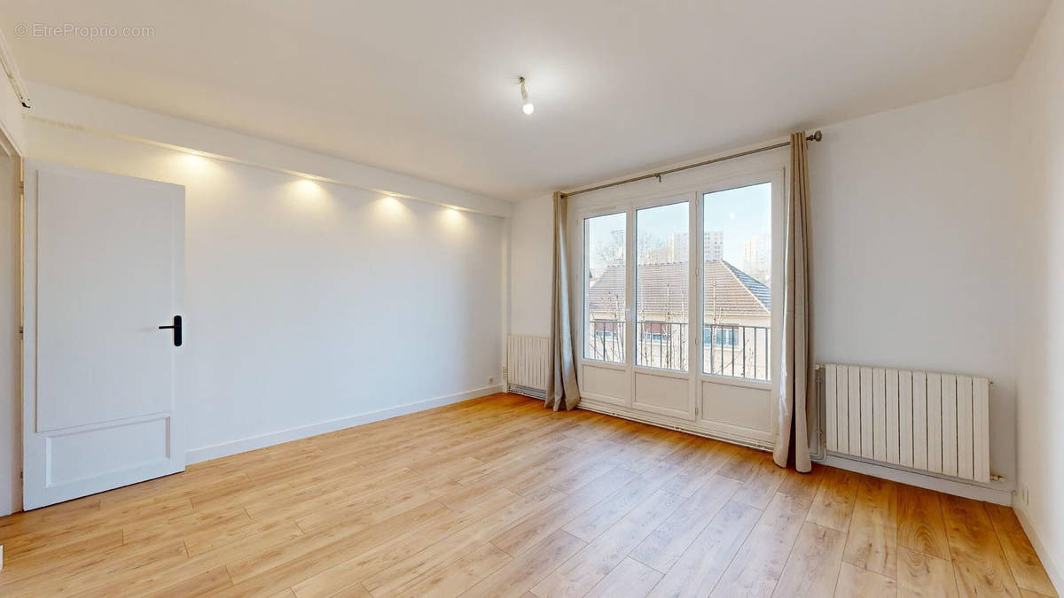 Appartement 3 pièce(s) 59 m²à vendre Nanterre