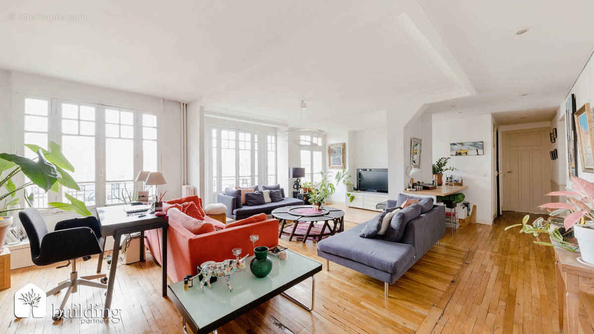 Appartement 6 pièce(s) 140 m²à vendre Asnieres-sur-seine