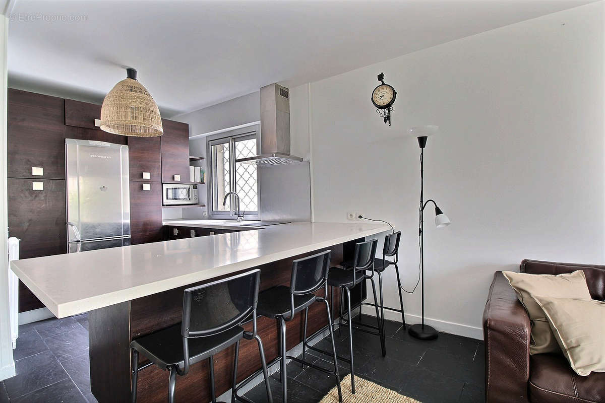 Appartement a louer puteaux - 3 pièce(s) - 63 m2 - Surfyn