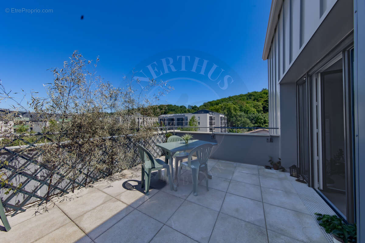 Appartement à CENON