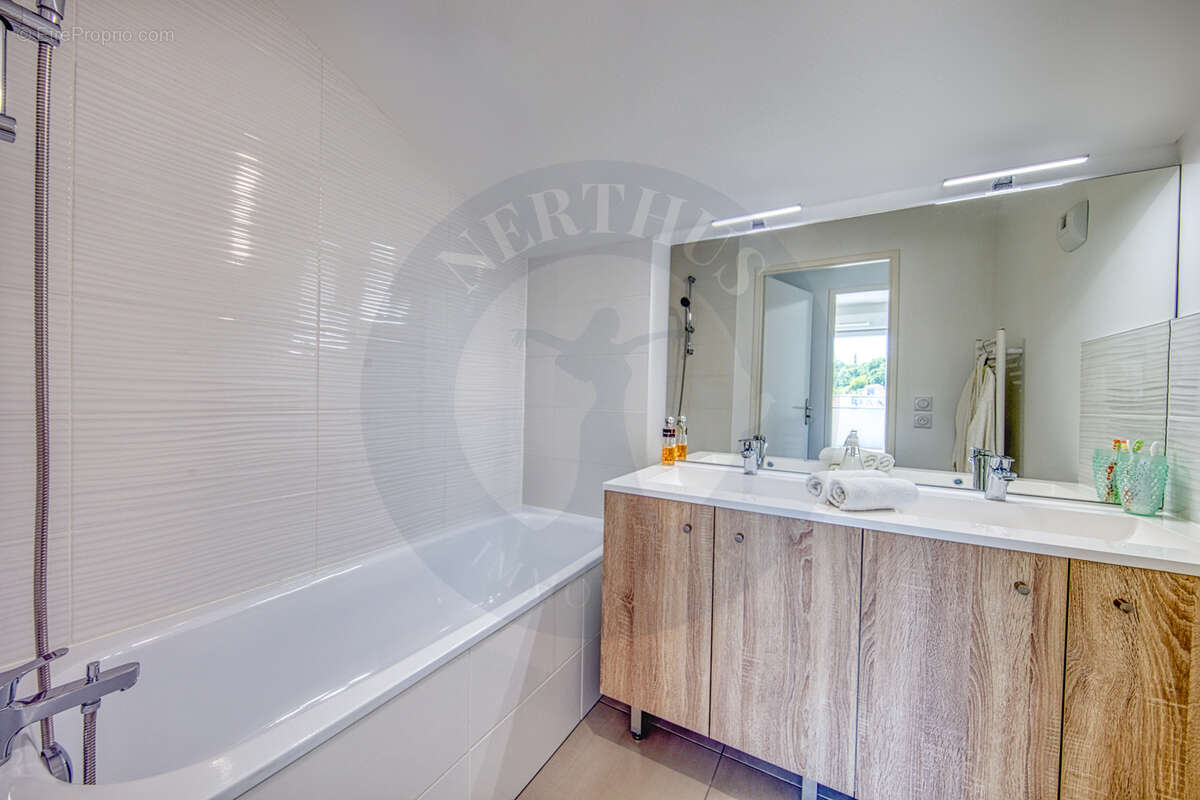 Appartement à CENON