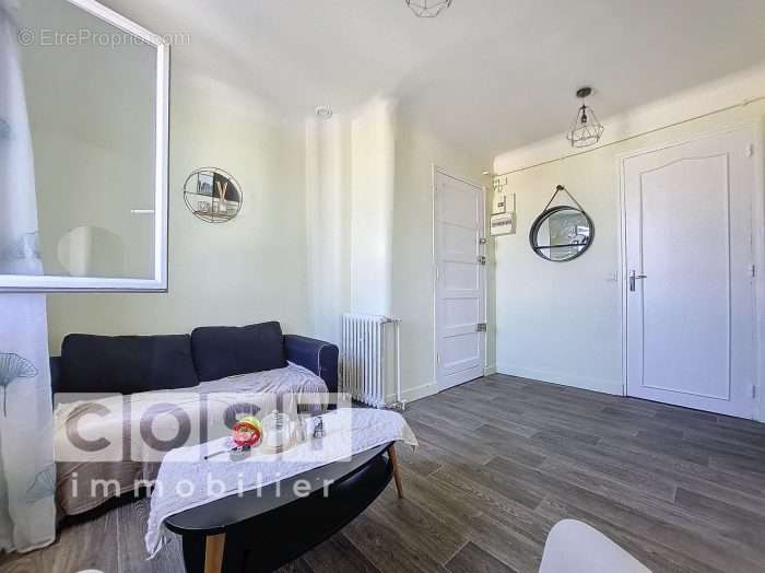 Appartement a louer colombes - 2 pièce(s) - 28 m2 - Surfyn