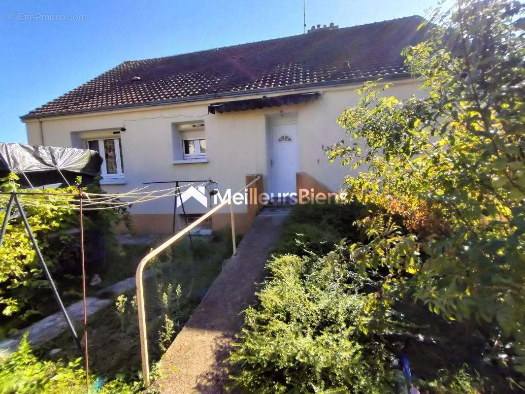 Maison à CHATEAUDUN