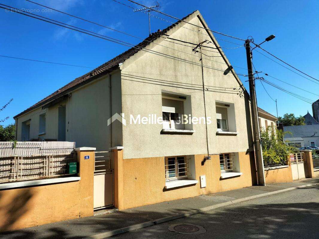 Maison à CHATEAUDUN