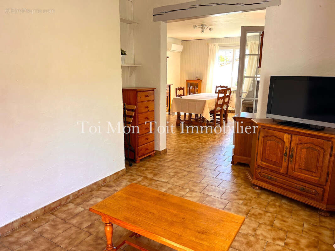 Maison à SAINT-HIPPOLYTE-DU-FORT