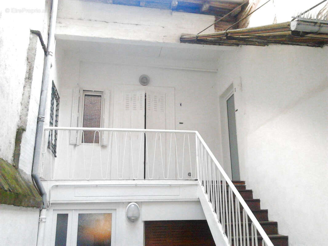 Appartement à SAINT-SULPICE-SUR-LEZE