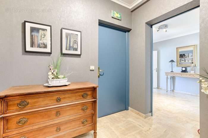 Appartement a louer la garenne-colombes - 5 pièce(s) - 120 m2 - Surfyn