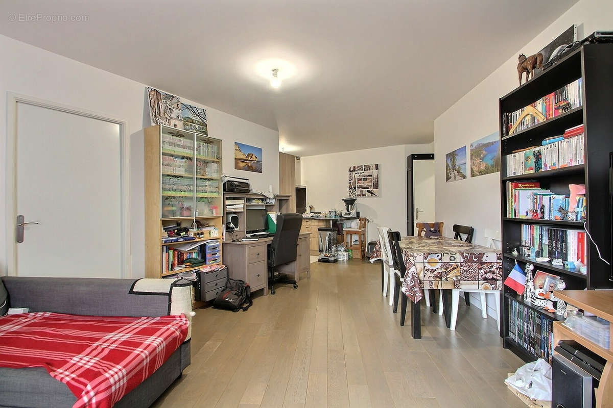 Appartement a louer nanterre - 3 pièce(s) - 67 m2 - Surfyn