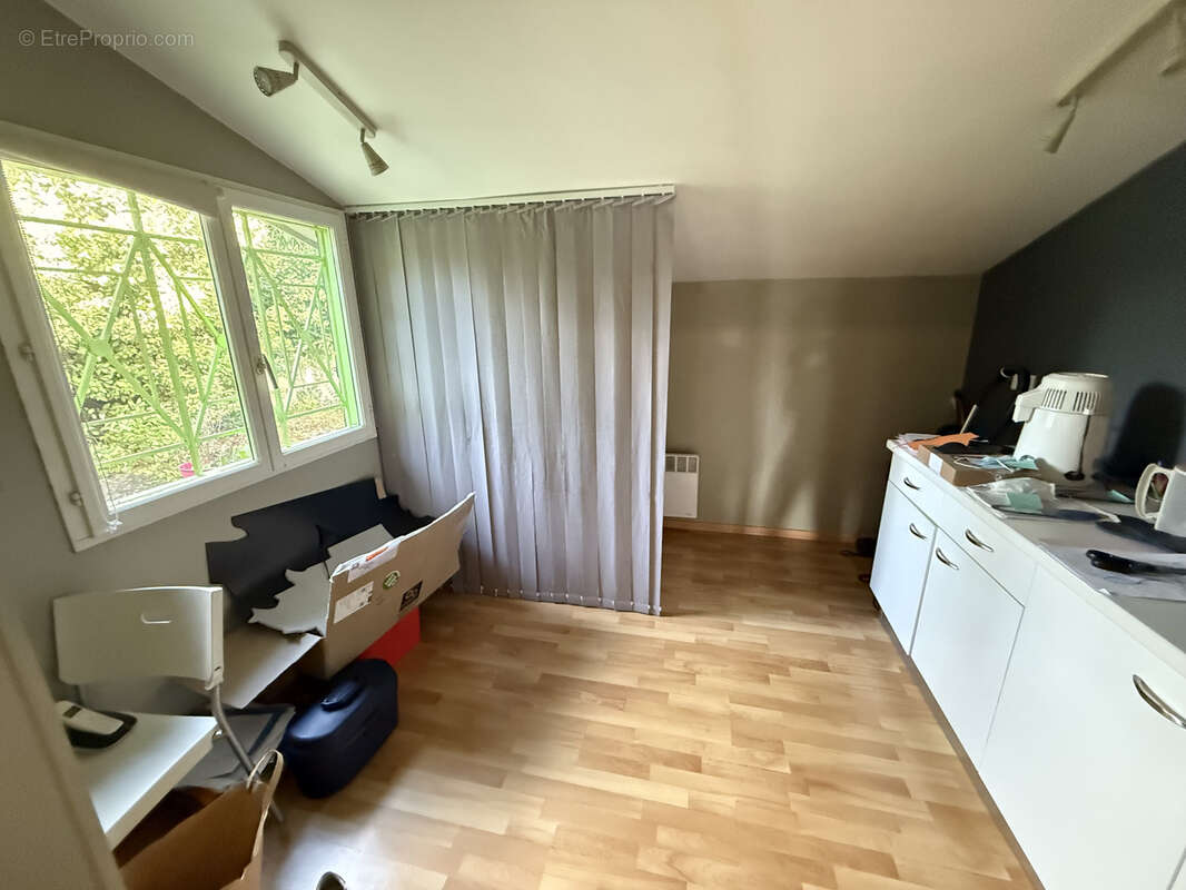 Commerce à LE BOUSCAT