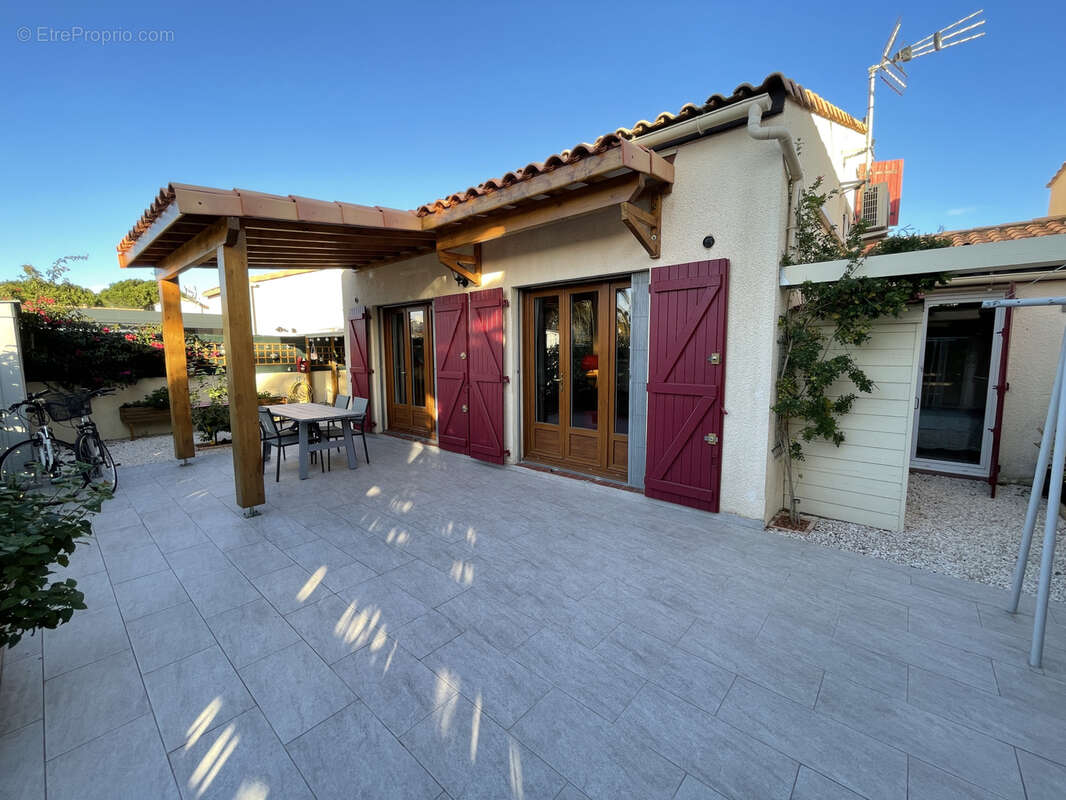 Maison à SAINT-CYPRIEN