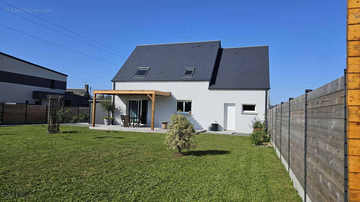 Maison à GOUVILLE-SUR-MER