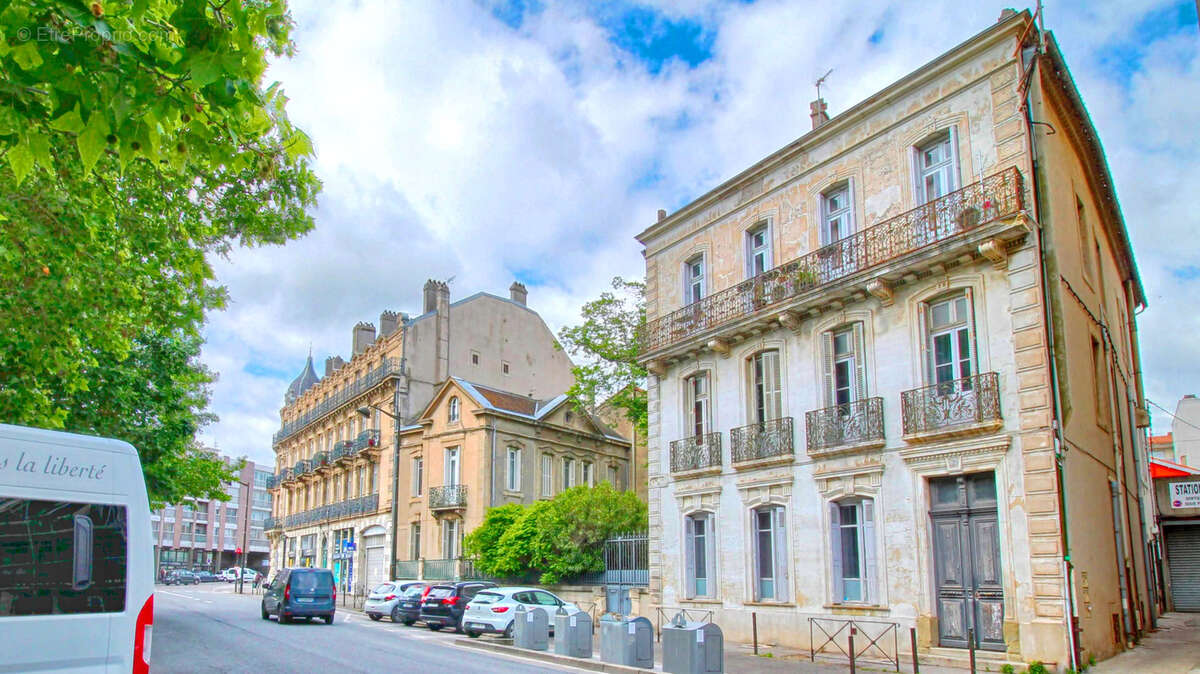 Appartement à CARCASSONNE