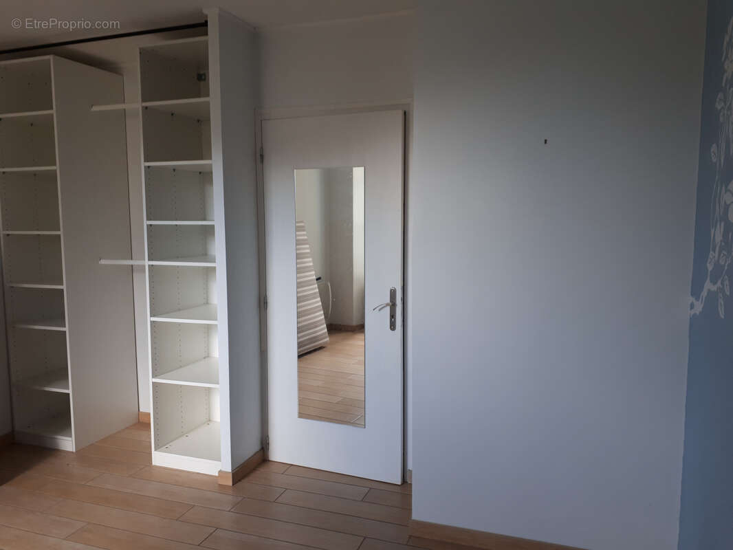 Maison à DANGE-SAINT-ROMAIN