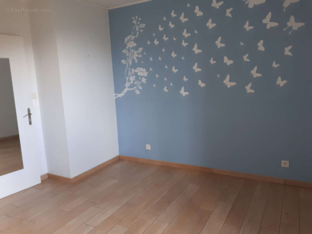 Maison à DANGE-SAINT-ROMAIN