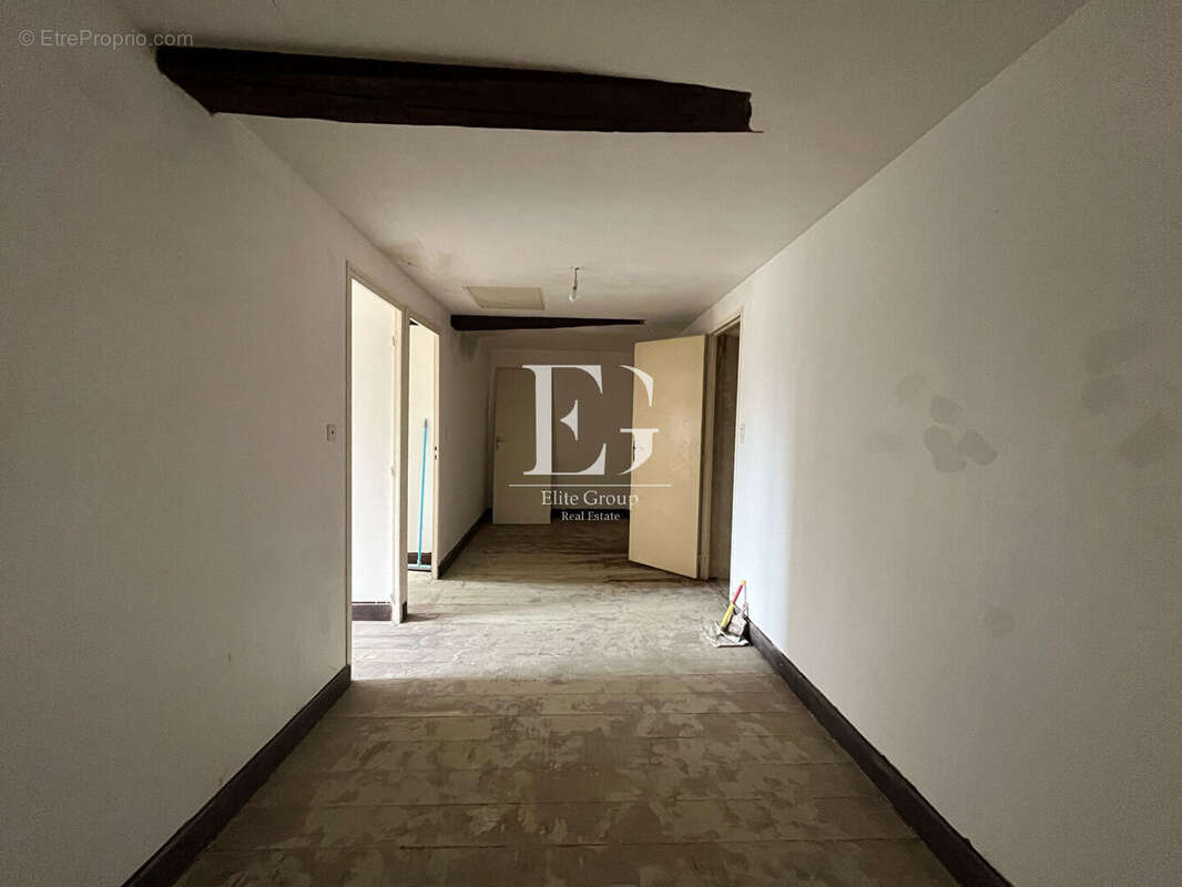 Maison à BRIE-SOUS-MATHA