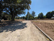 Terrain à SAINT-DOLAY