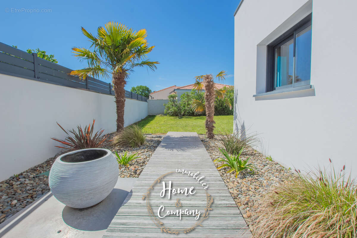 Maison à SAINT-PALAIS-SUR-MER