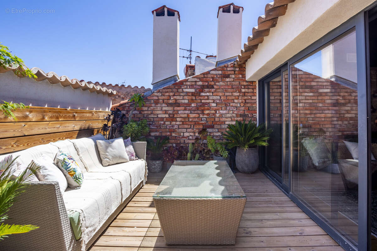 Appartement à FREJUS