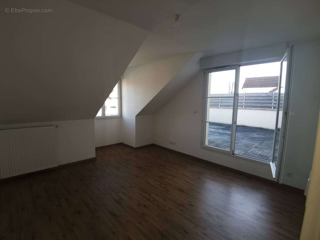 Appartement à MANTES-LA-JOLIE