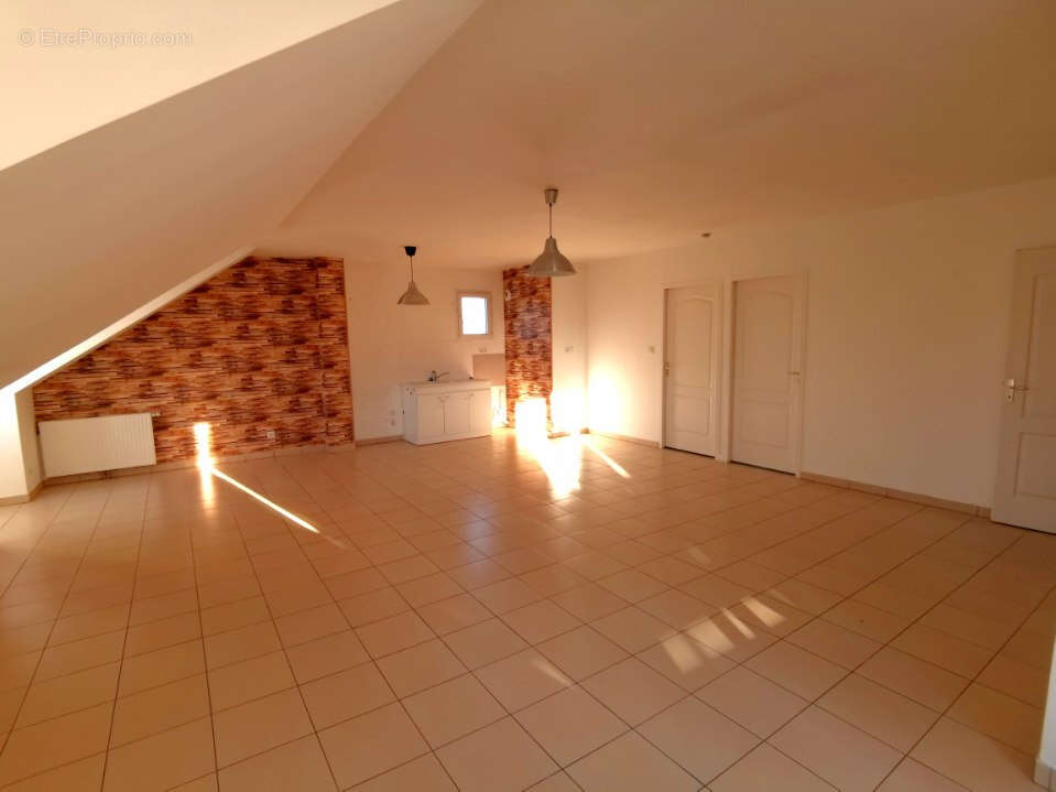 Appartement à MANTES-LA-JOLIE