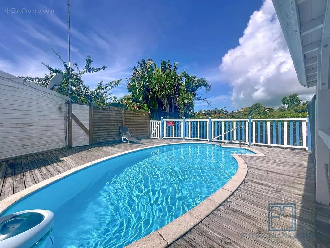 Maison à SAINTE-ANNE