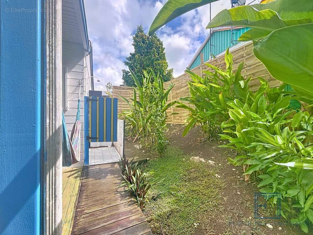 Maison à SAINTE-ANNE