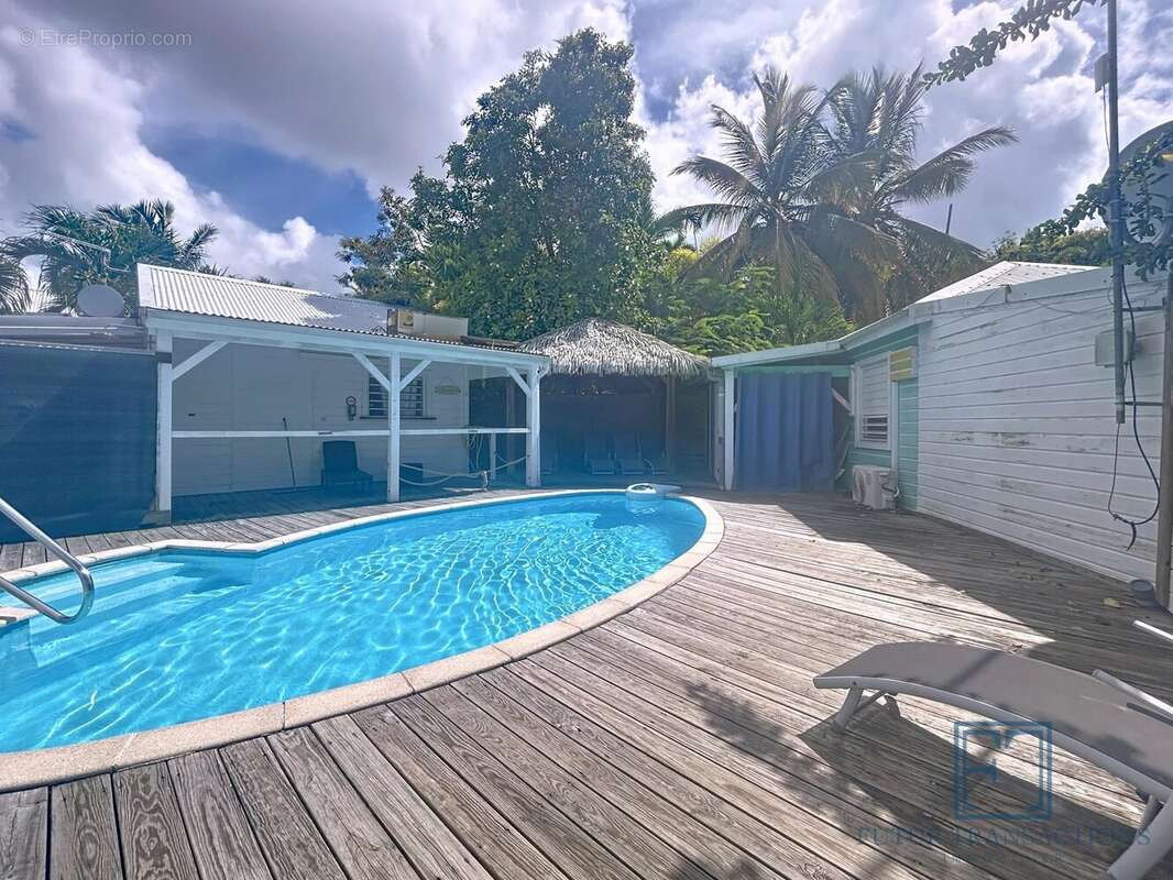 Maison à SAINTE-ANNE