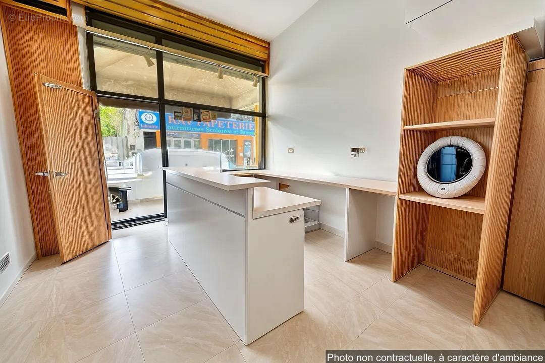 Commerce à POINTE-A-PITRE