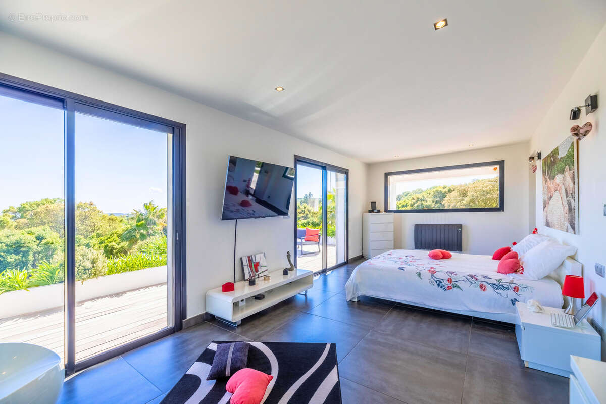 Maison à PORTO-VECCHIO