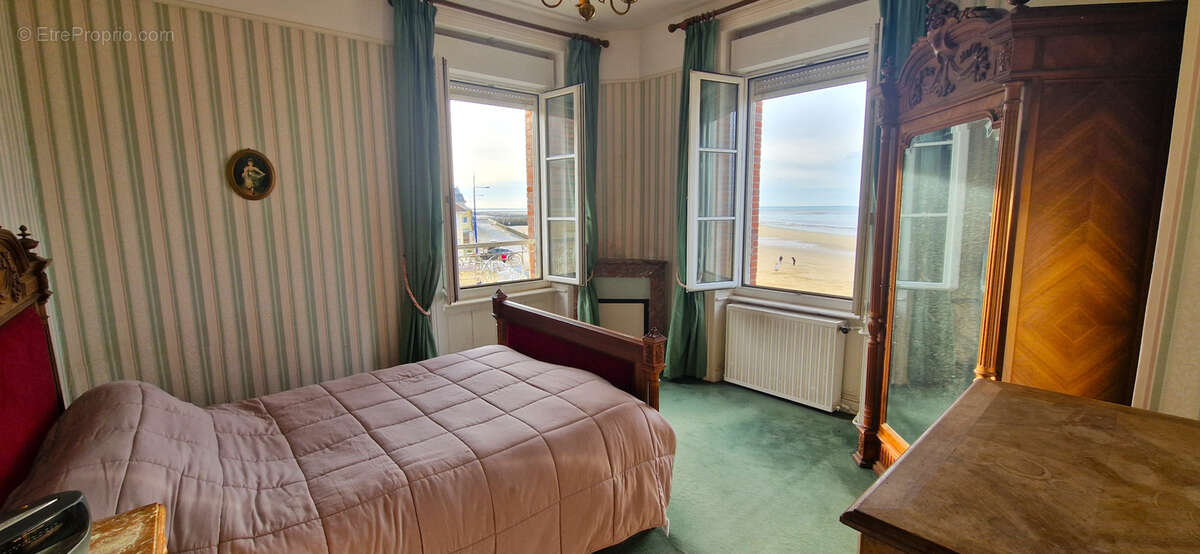 Maison à GRANDCAMP-MAISY