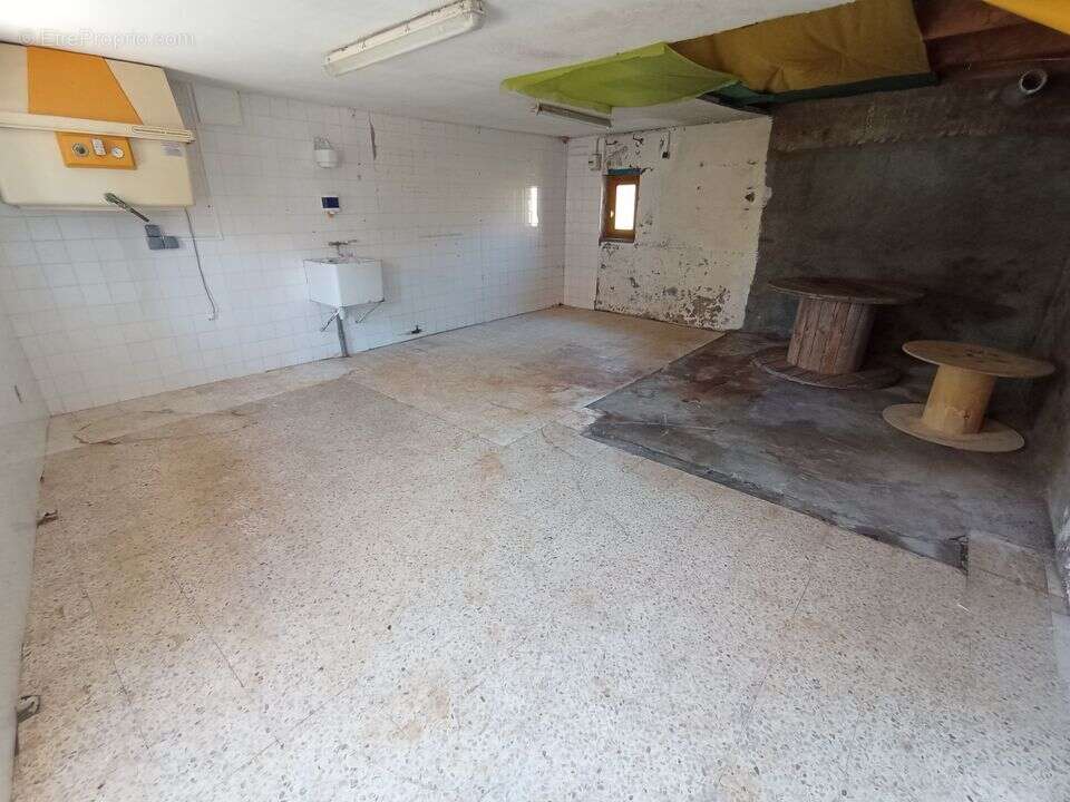 Appartement à LE BREUIL