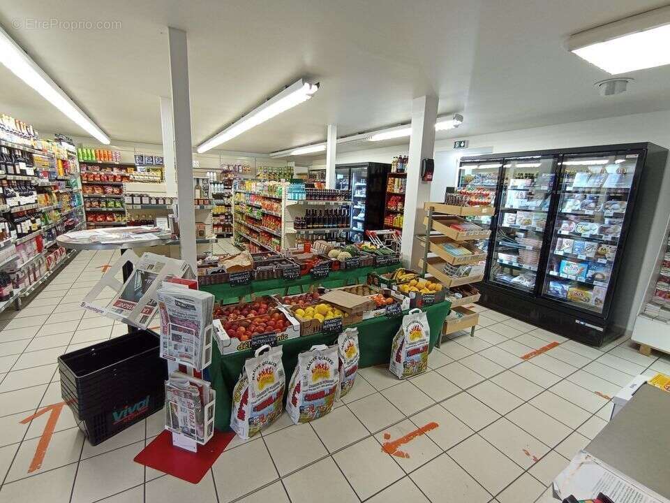 Appartement à LE BREUIL