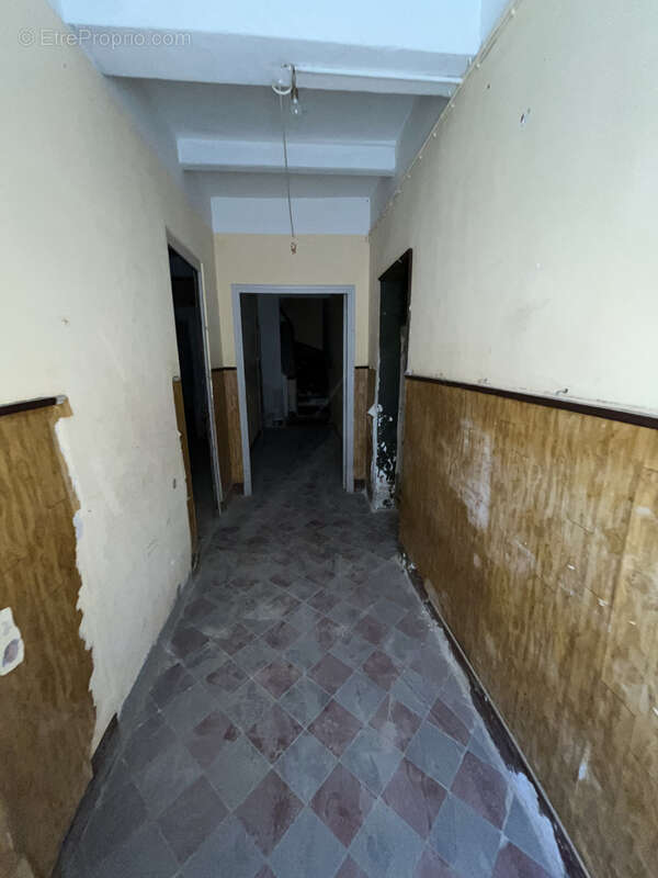 Maison à LEZIGNAN-CORBIERES