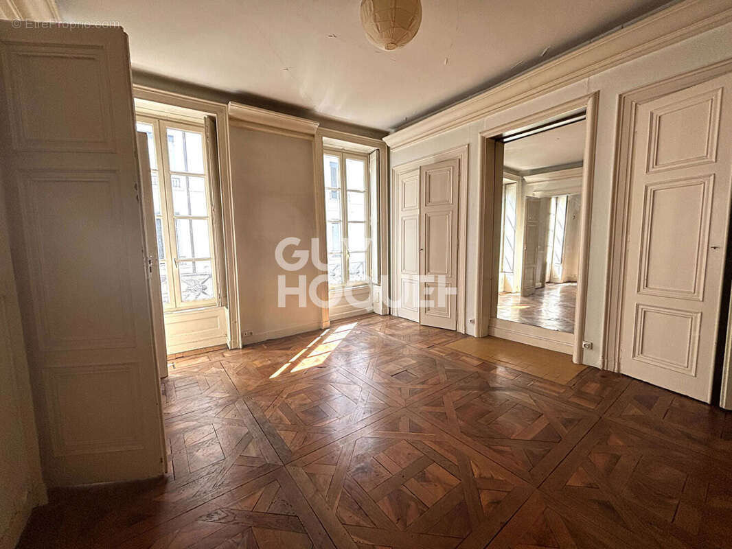 Appartement à LYON-2E