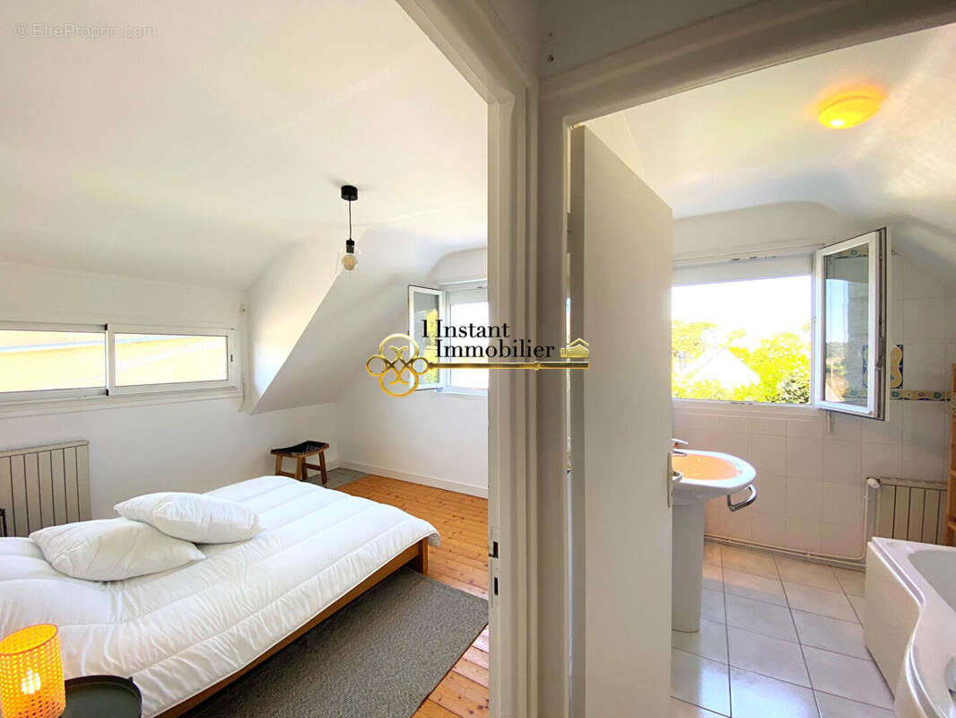 Maison à PLOUEZOC&#039;H