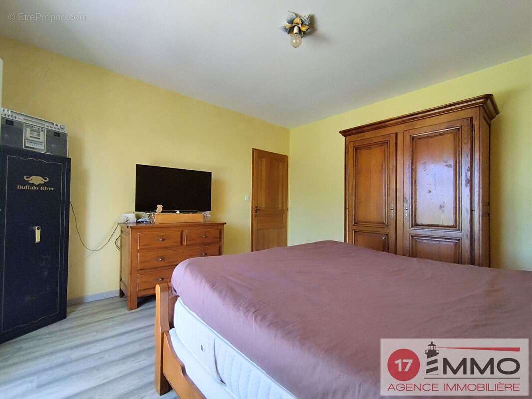 Maison à CHAMPDOLENT