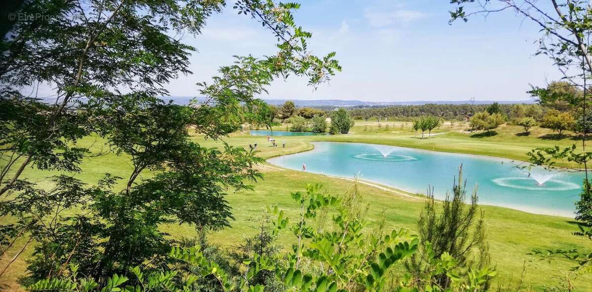 Appartement à CABRIES