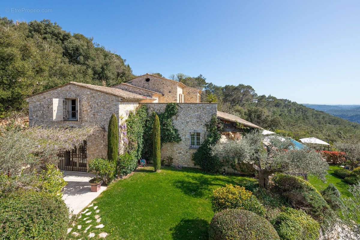 Maison à LA COLLE-SUR-LOUP
