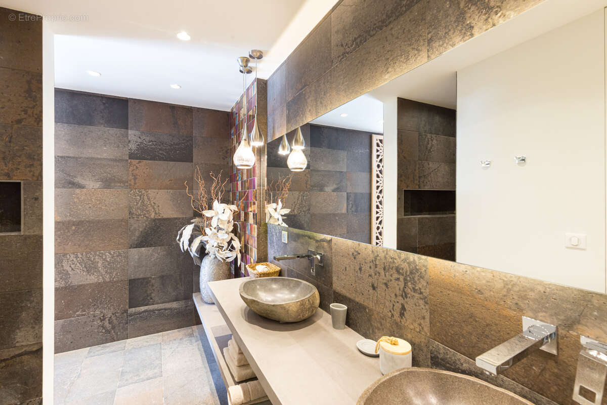 Maison à LA COLLE-SUR-LOUP