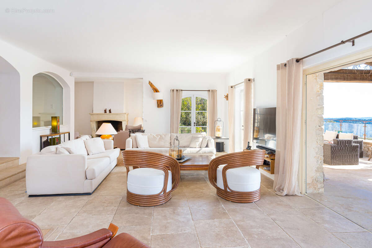 Maison à LA COLLE-SUR-LOUP