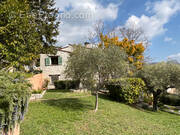 Maison à TOURRETTES-SUR-LOUP