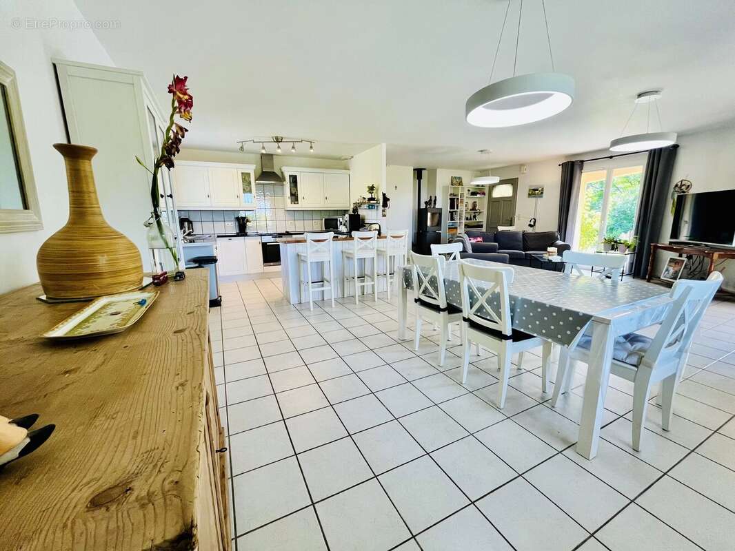 Maison à LALANDUSSE