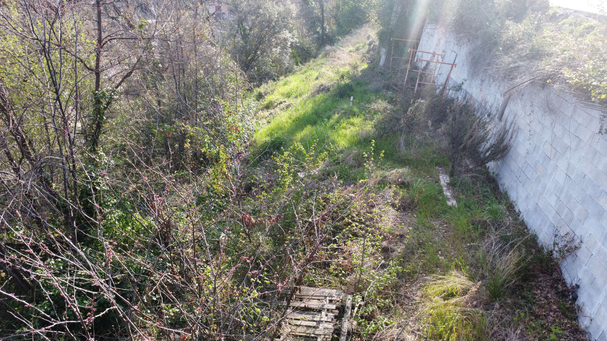 Terrain à LE BAR-SUR-LOUP