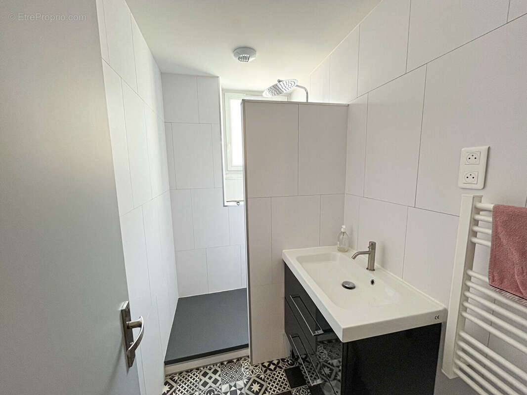 Autre à BASSE-GOULAINE