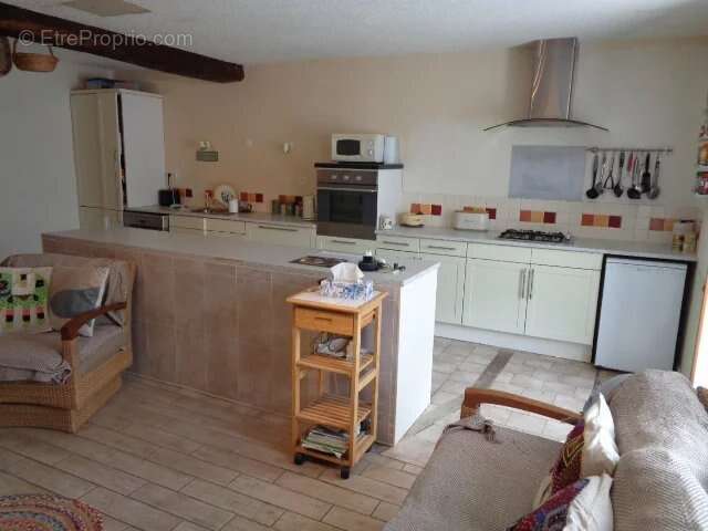 Maison à CHEF-BOUTONNE