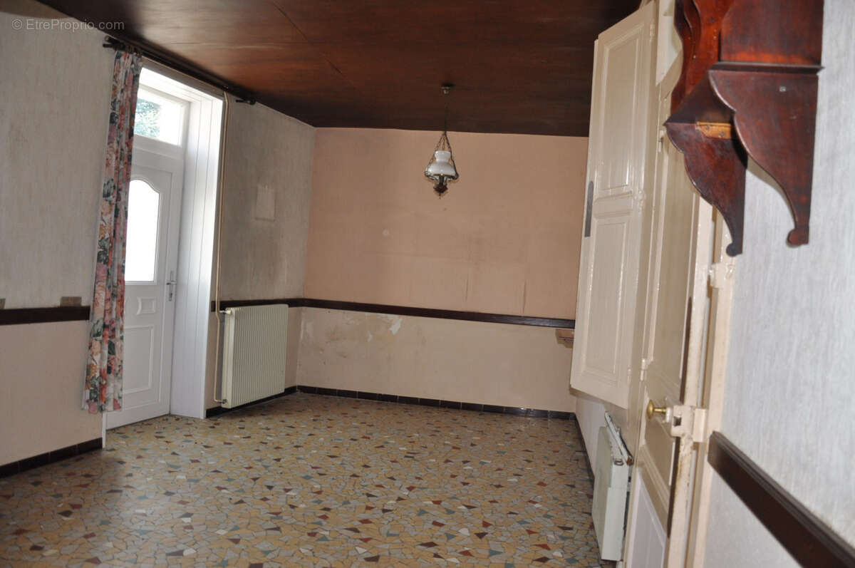 Maison à NIZEROLLES