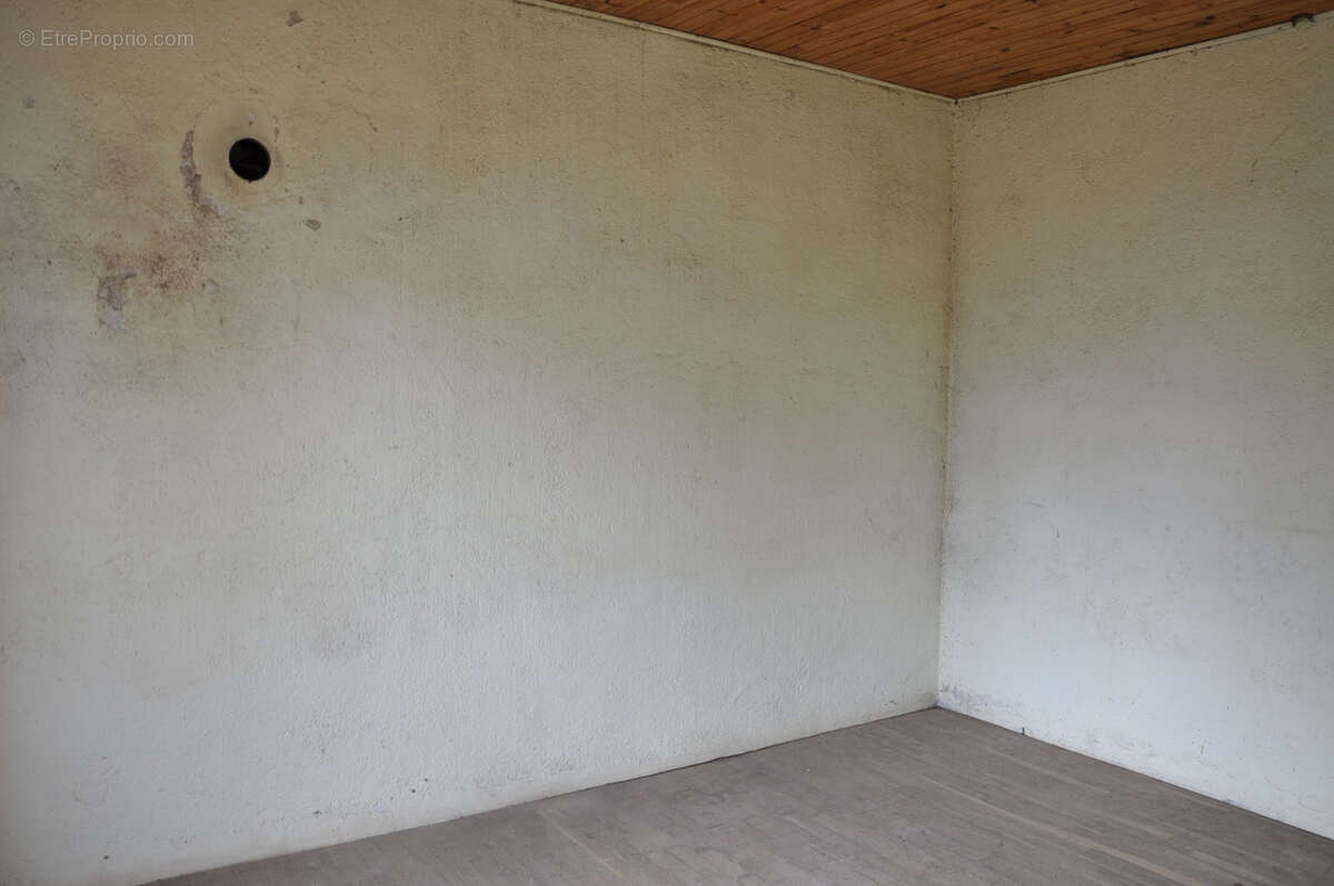 Maison à ANDELAROCHE