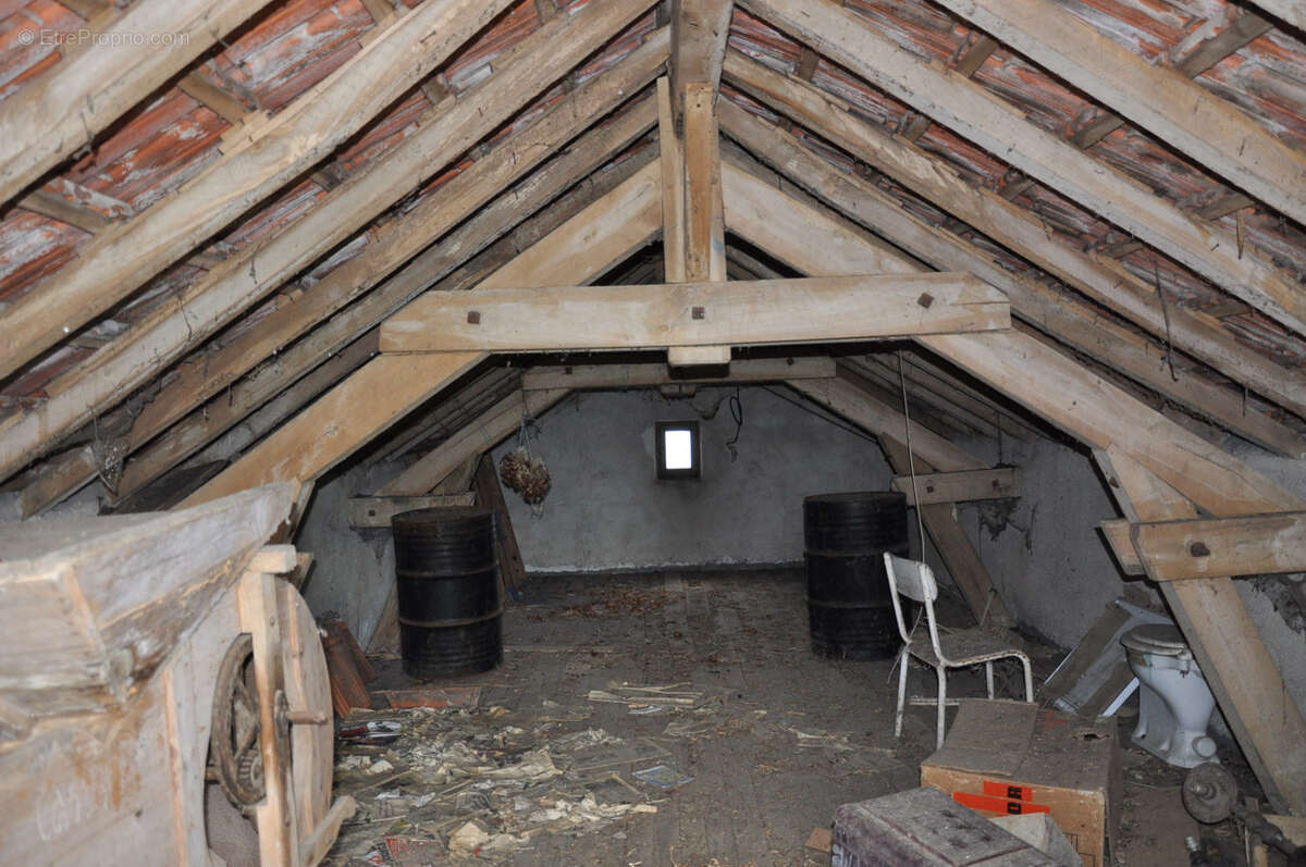 Maison à ANDELAROCHE